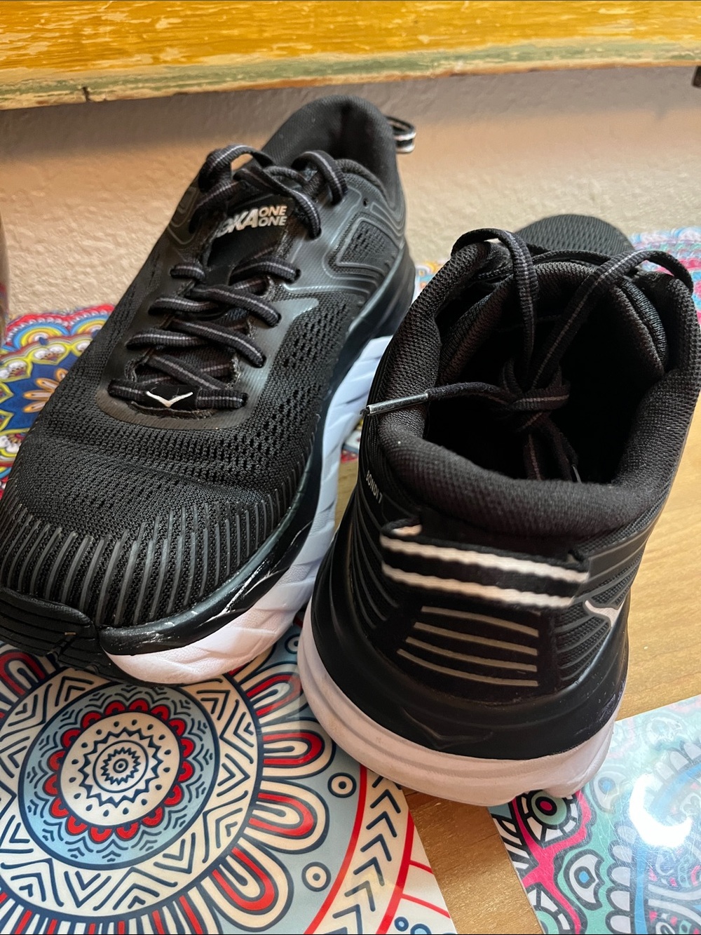 Hoka Bondi 7 Running Sneakers W7.5 - Picture 7 of 8